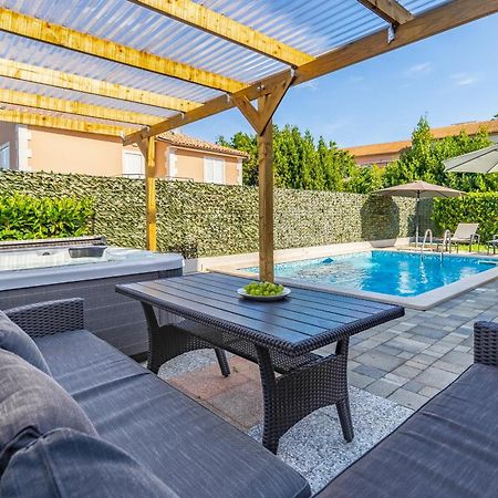 Lotus Villas Resort Пула Екстер'єр фото